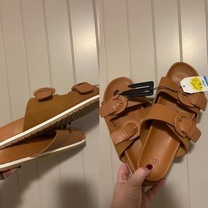 NWT BIRK KNOCK OFFS! Tan with white accent band! 12 wide!